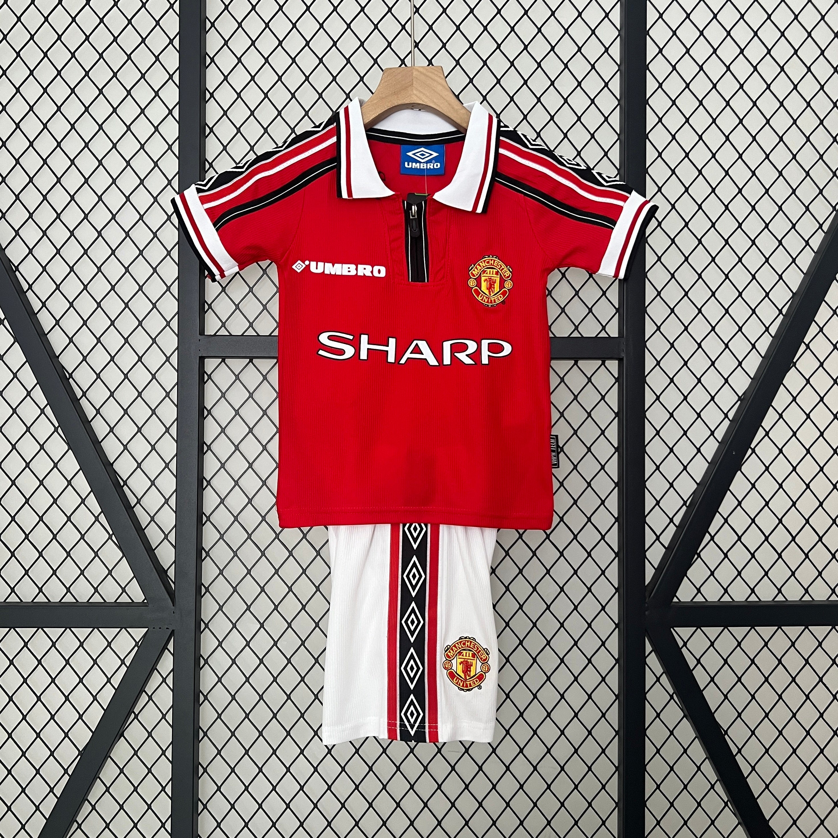 98/99 Manchester United Home Retro Kids Jersey