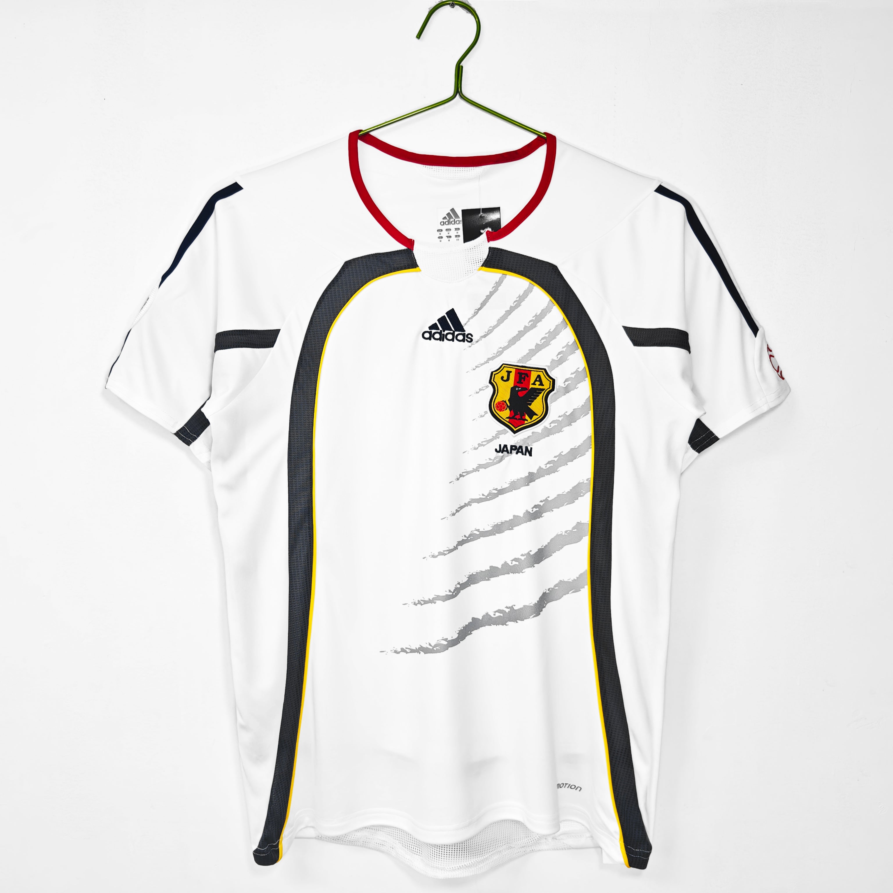 06/07 Japan Away Retro Jersey