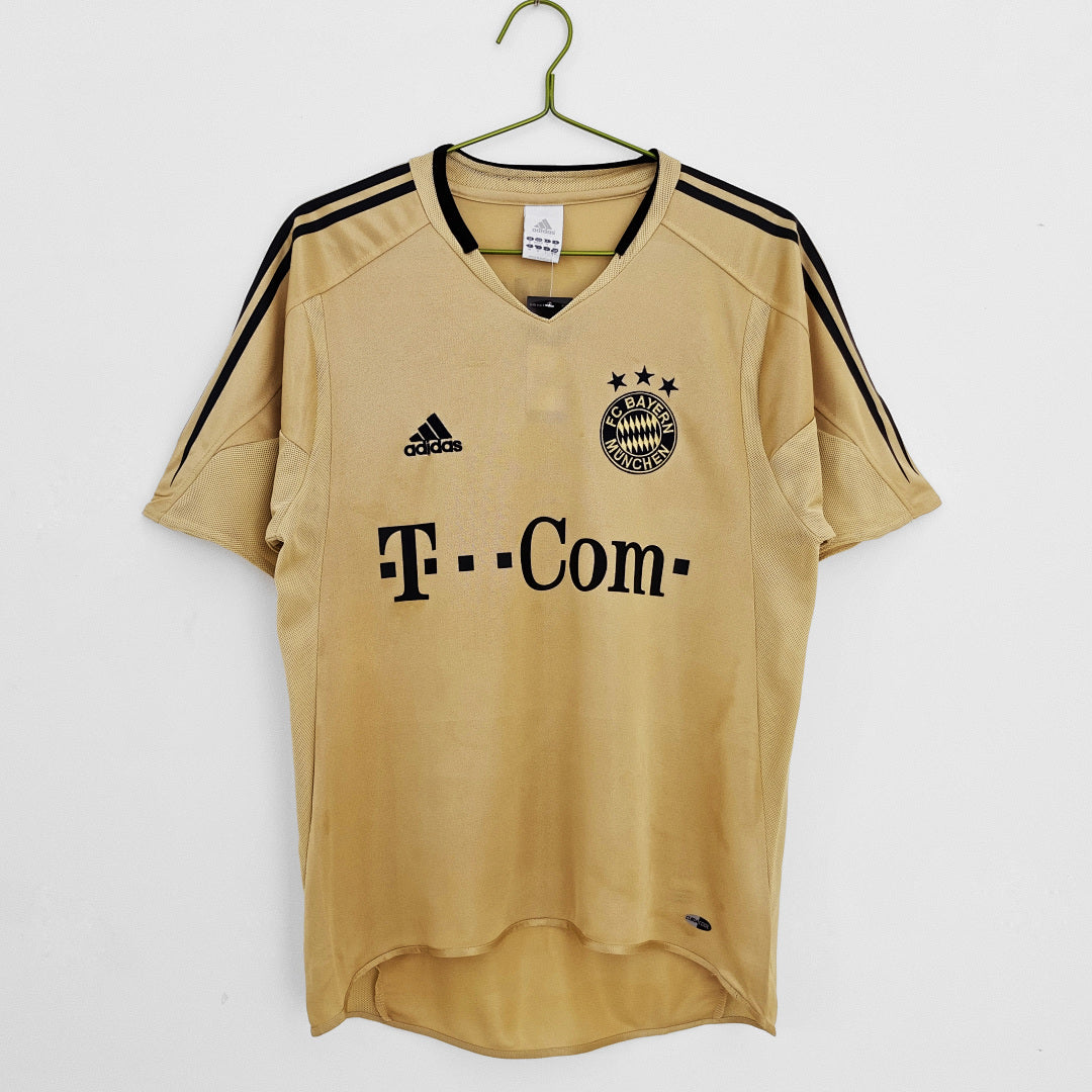 04/05 Bayern Away Retro Jersey