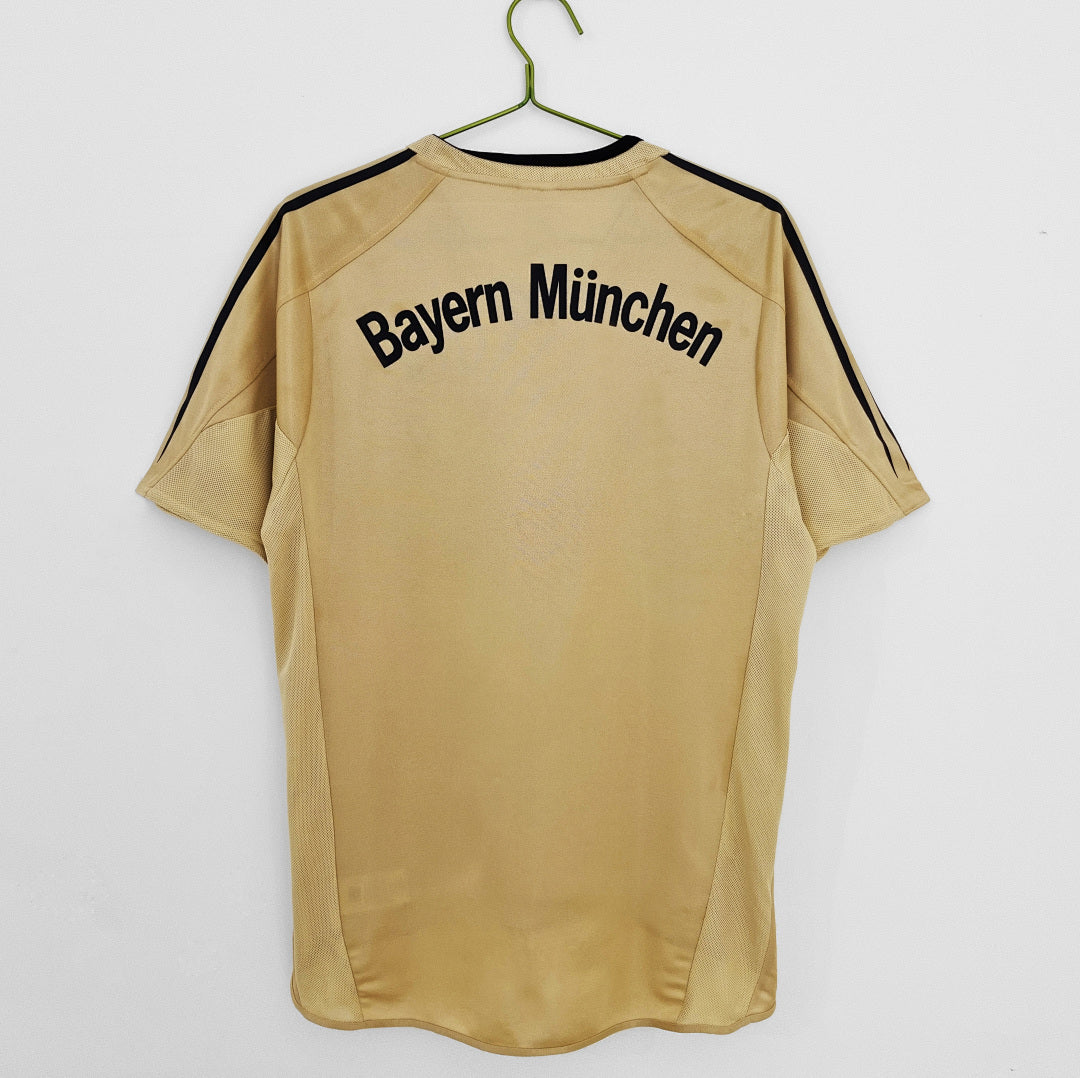 04/05 Bayern Away Retro Jersey