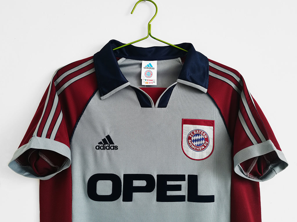98/99 Bayern Away Retro Jersey