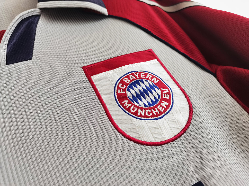 98/99 Bayern Away Retro Jersey