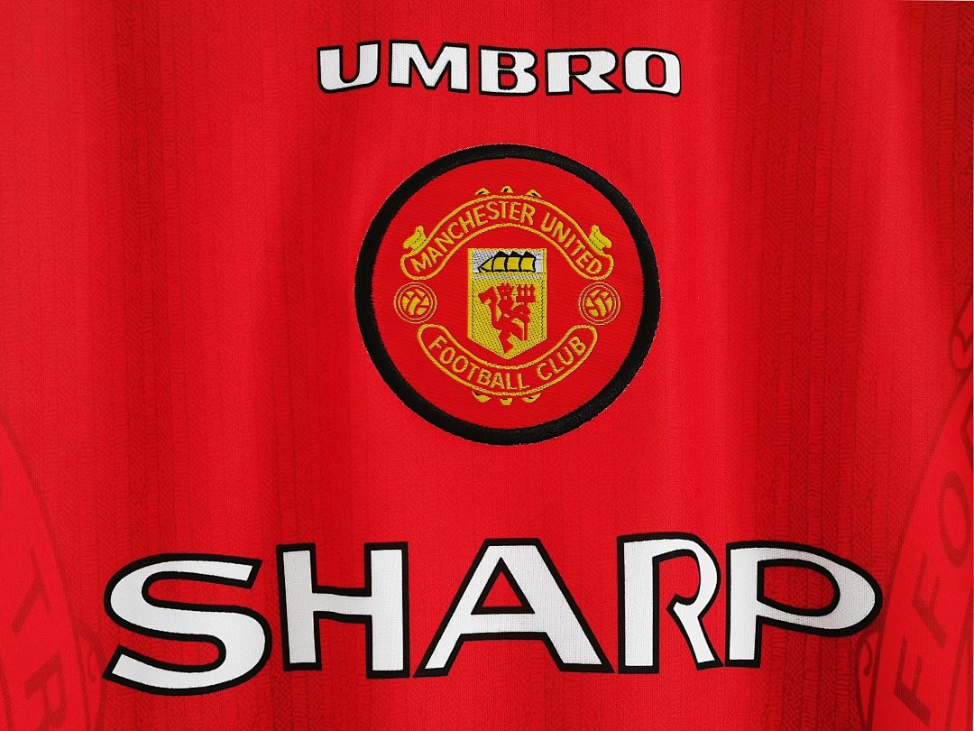 96/97 Manchester United Long Sleeve Home Retro Jersey