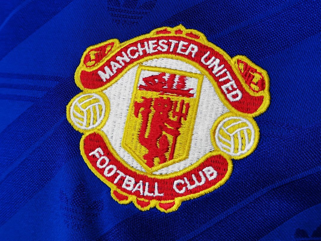 86/88 Manchester United Long Sleeve Third Away Retro Jersey
