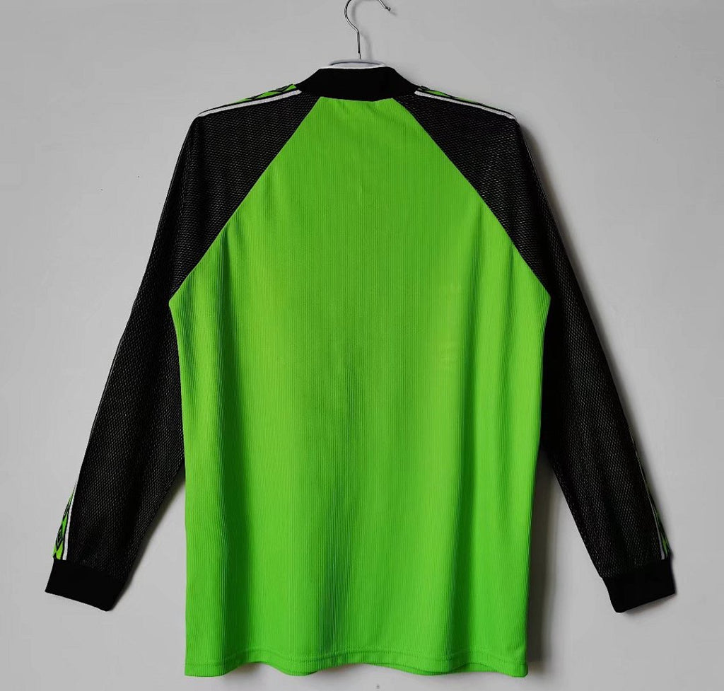 98/99 Manchester United Long Sleeve Goalkeeper Retro Jersey