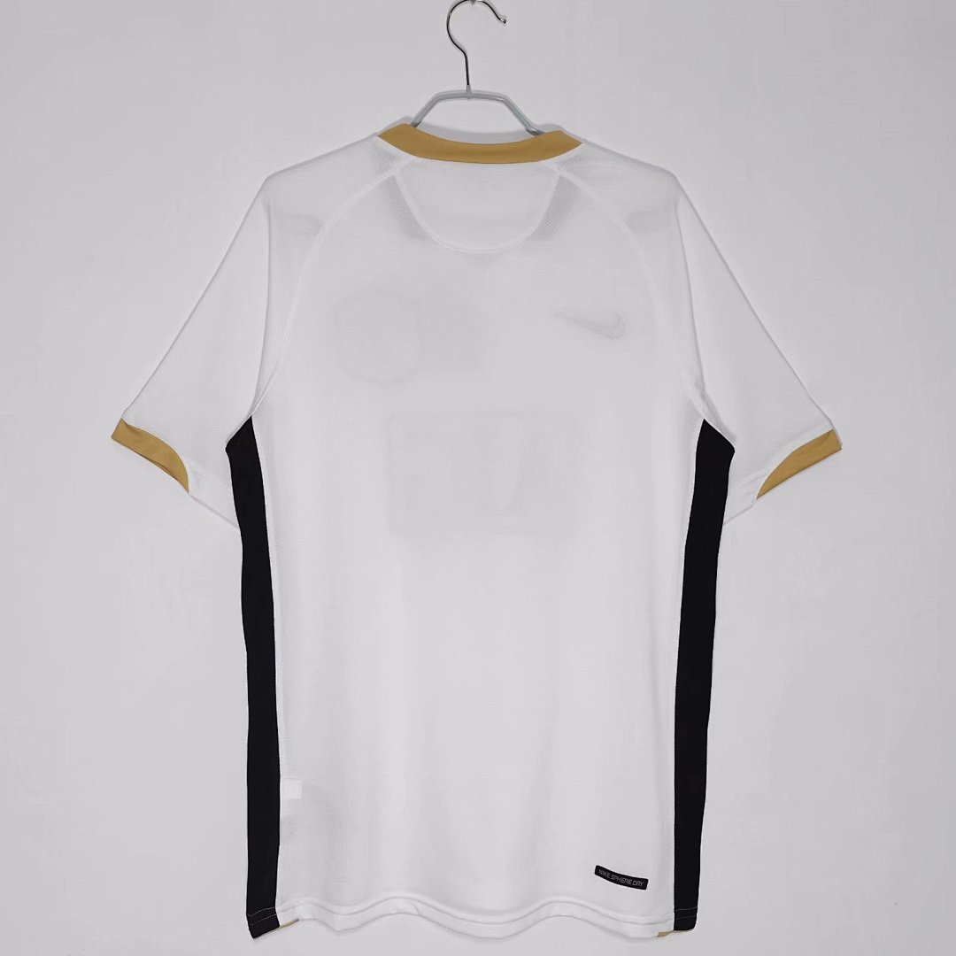06/07 Manchester United Away Retro Jersey