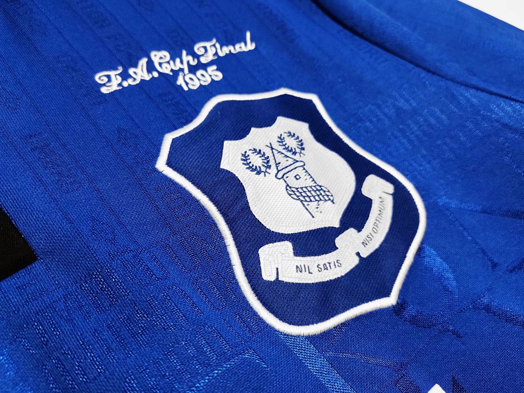 94/95 Everton Home Retro Jersey
