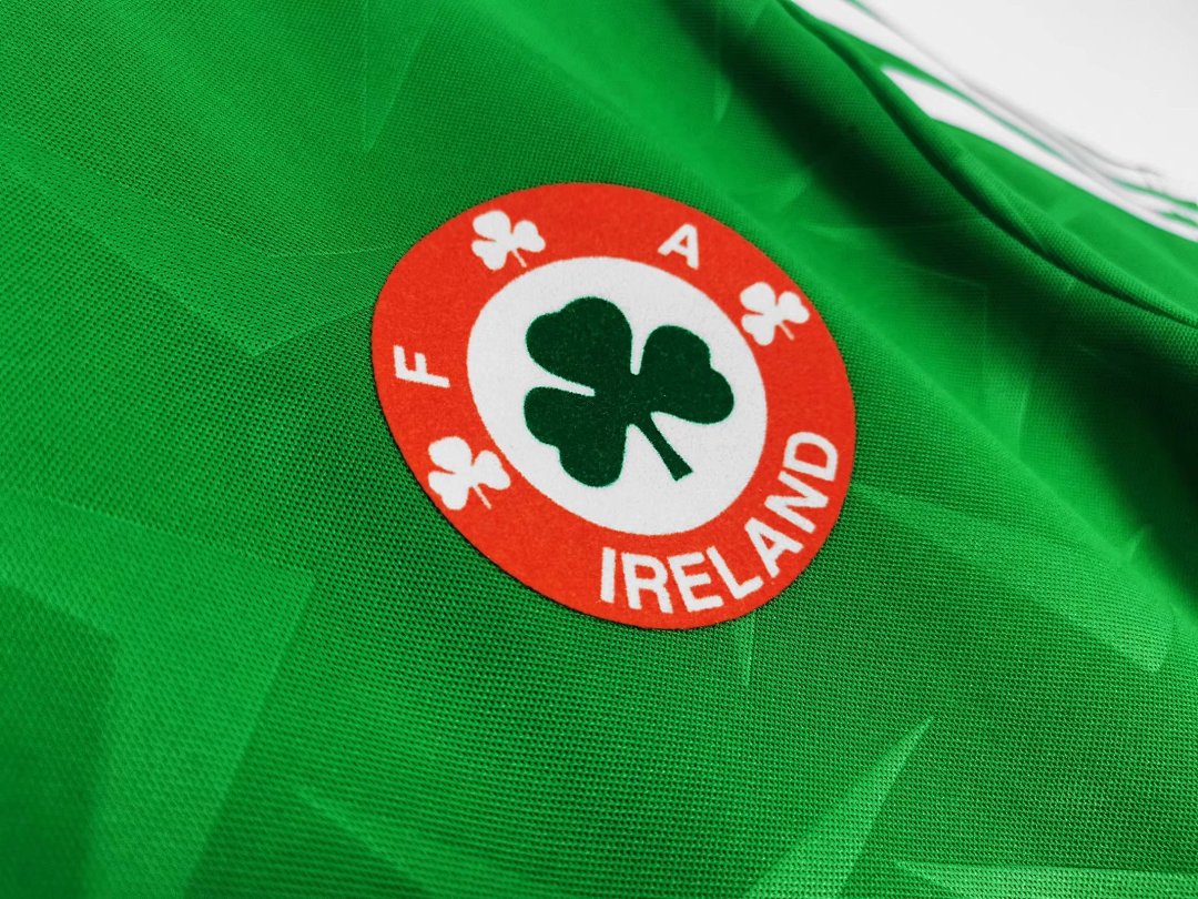 90/92 Ireland Home Retro Jersey