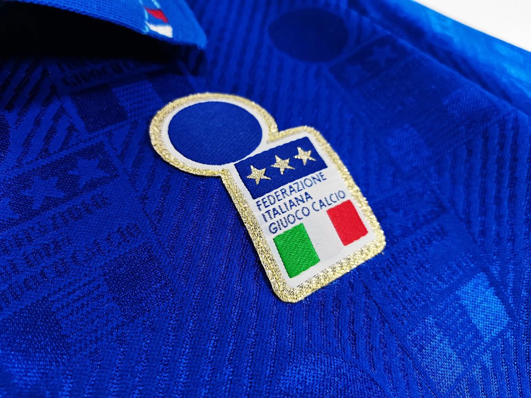 1994 Italy Home Retro Jersey
