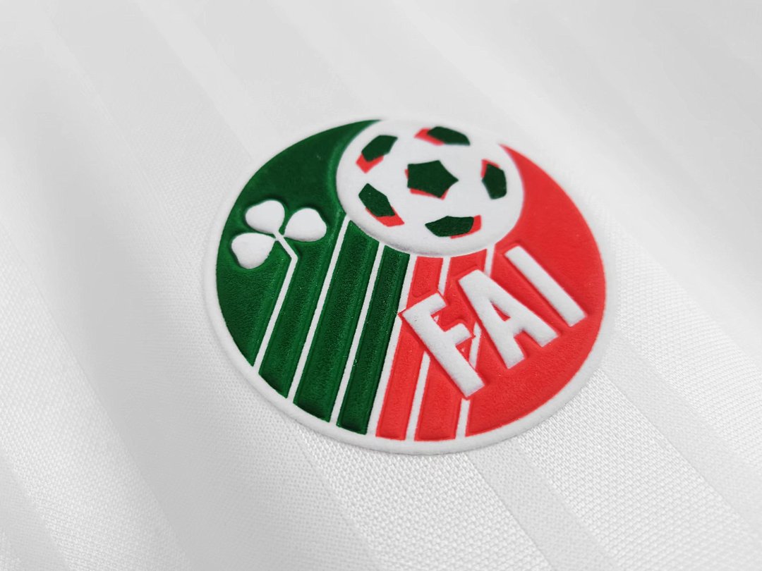 92/94 Ireland Away Retro Jersey