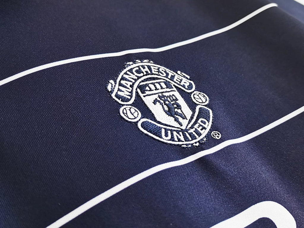 99/00 Manchester United Away Retro Jersey