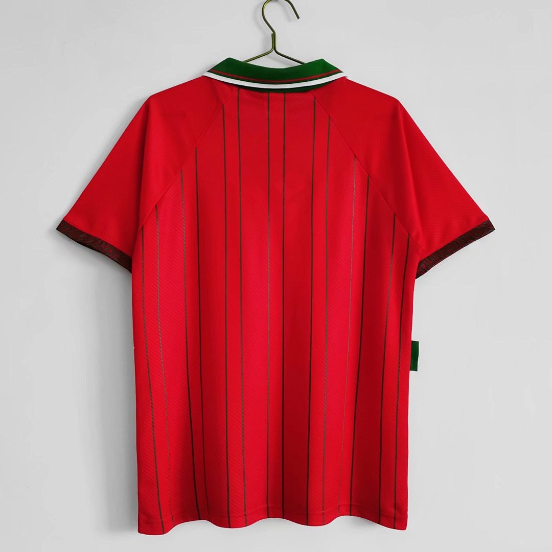 94/96 Wales Home Retro Jersey