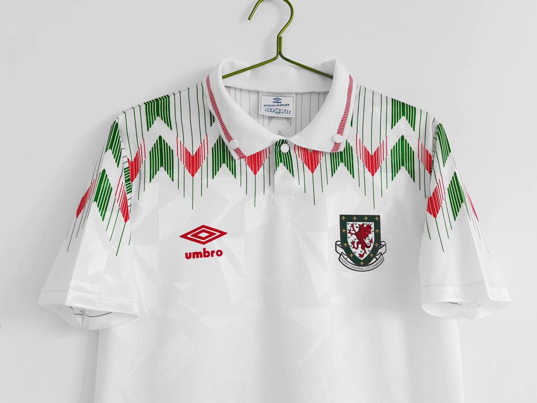 90/92 Wales Away Retro Jersey