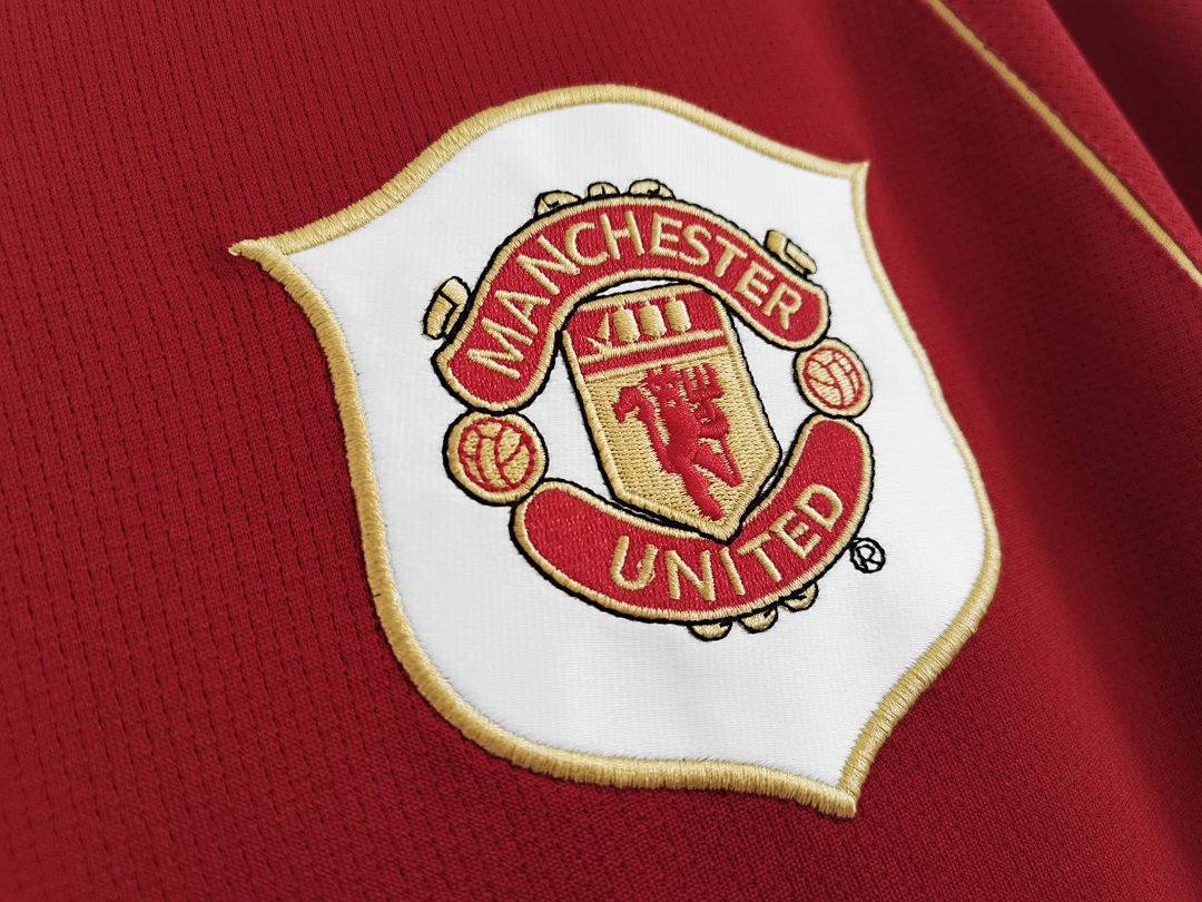 06/07 Manchester United Home Retro Jersey
