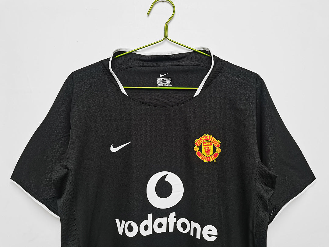 03/04 Manchester United Away Retro Jersey