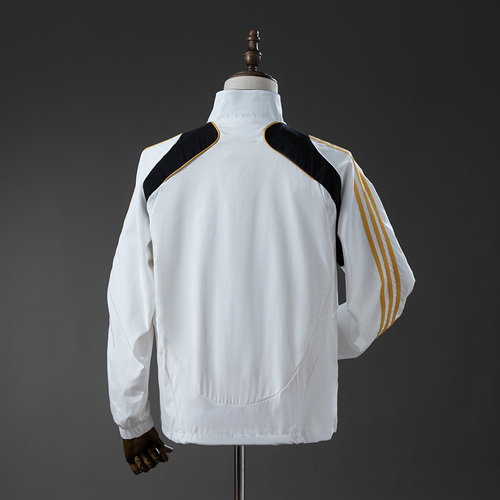 08/09 Germany Windbreaker