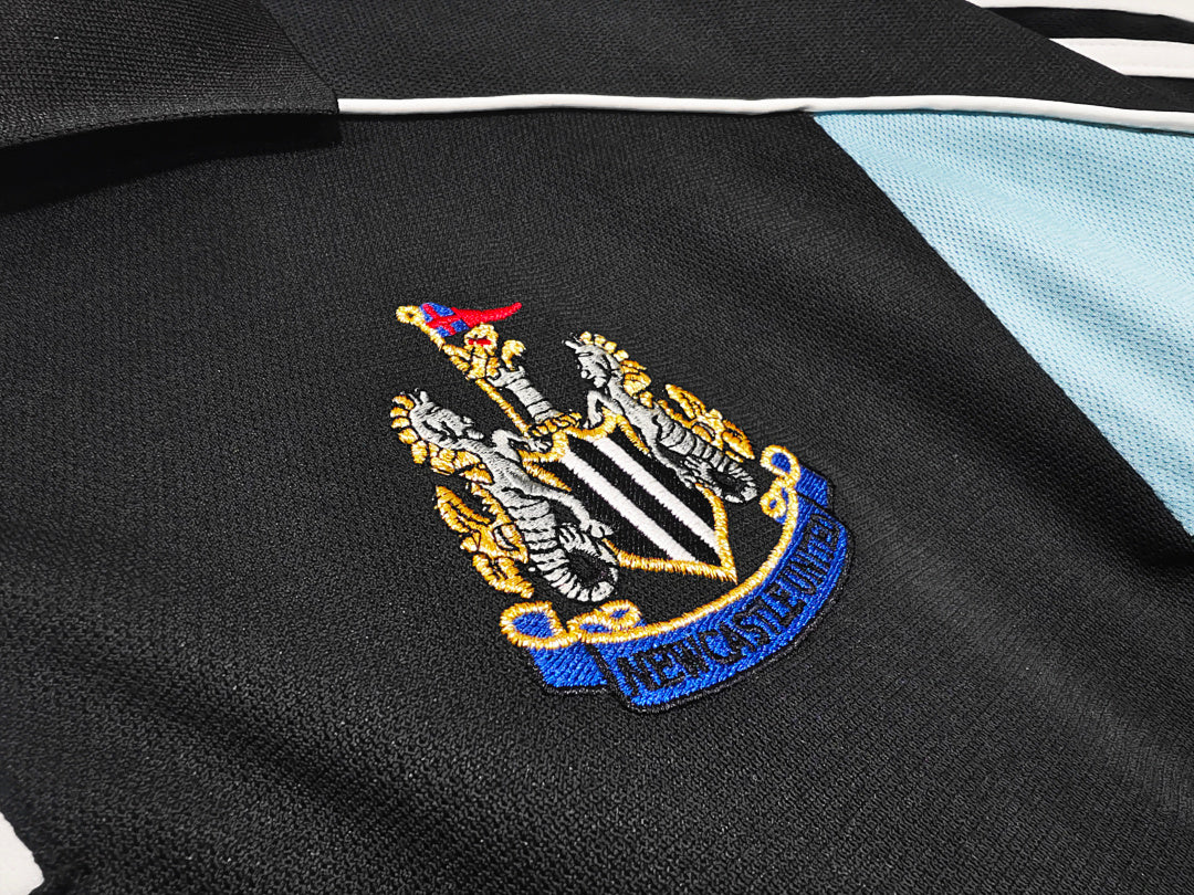 00/01 Newcastle Away Retro Jersey