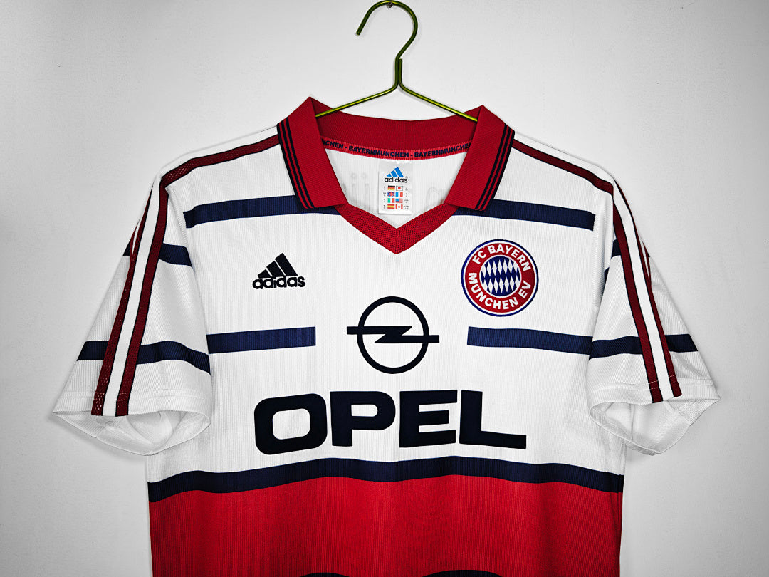98/00 Bayern Home Retro Jersey