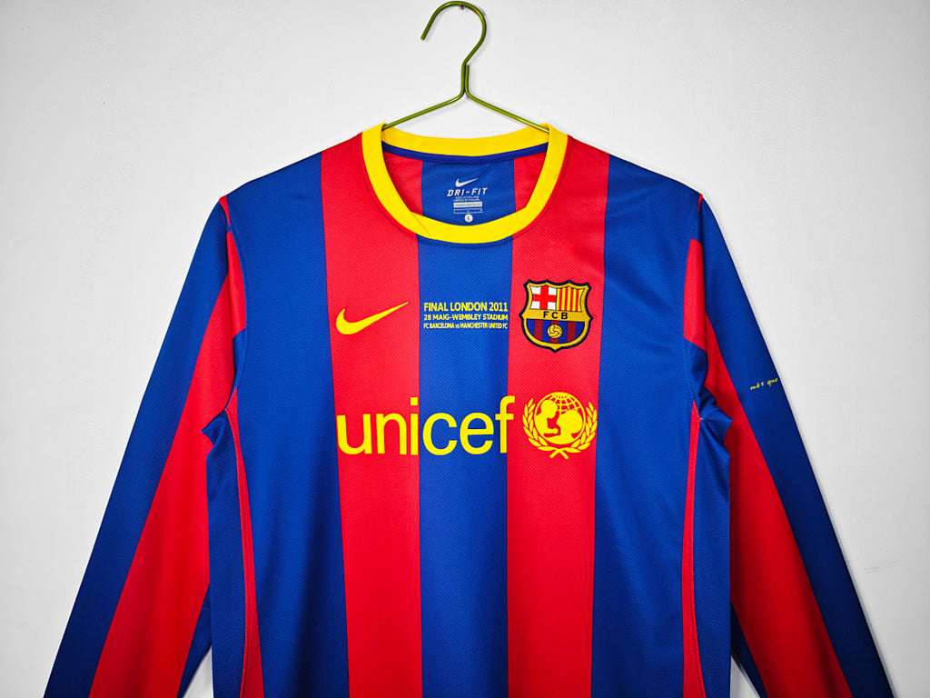 10/11 Barcelona UCL Final Long Sleeve Home Retro Jersey