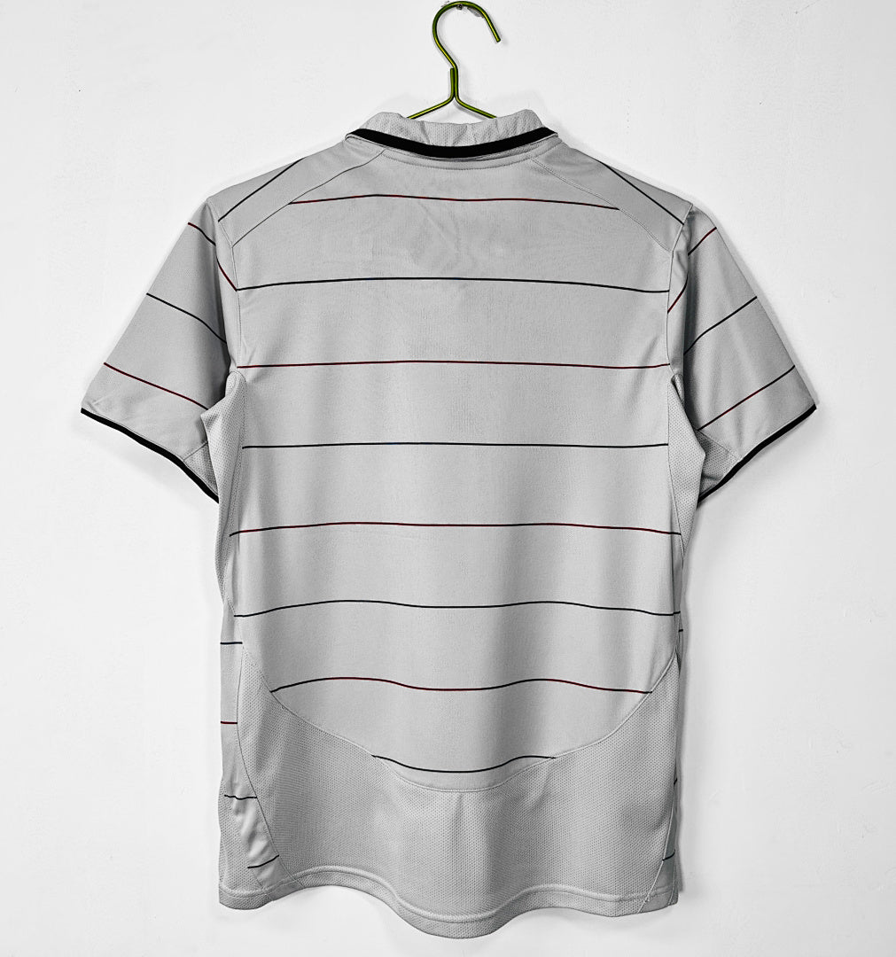 03/04 Barcelona Away Retro Jersey