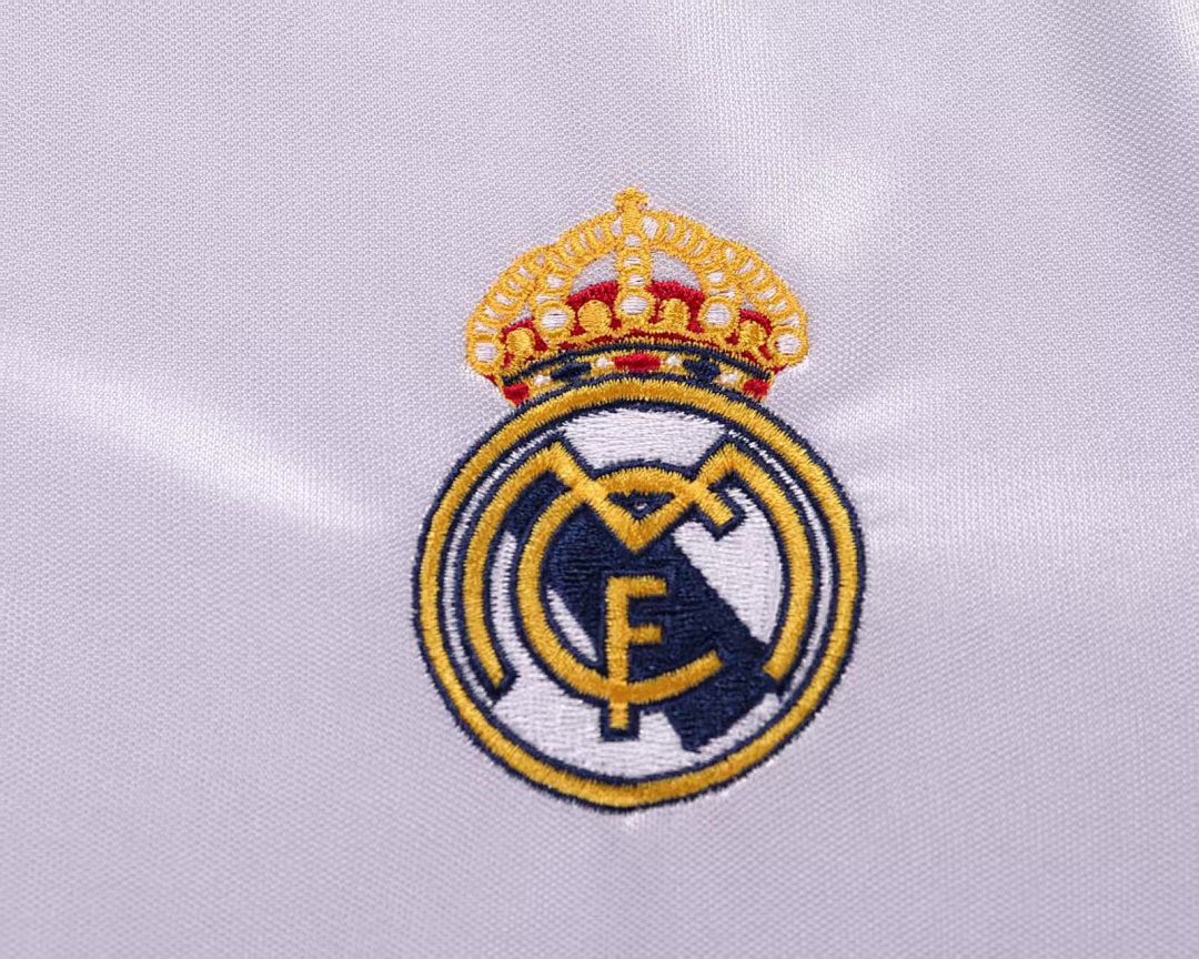 04/05 Real Madrid Home Retro Kids Jersey