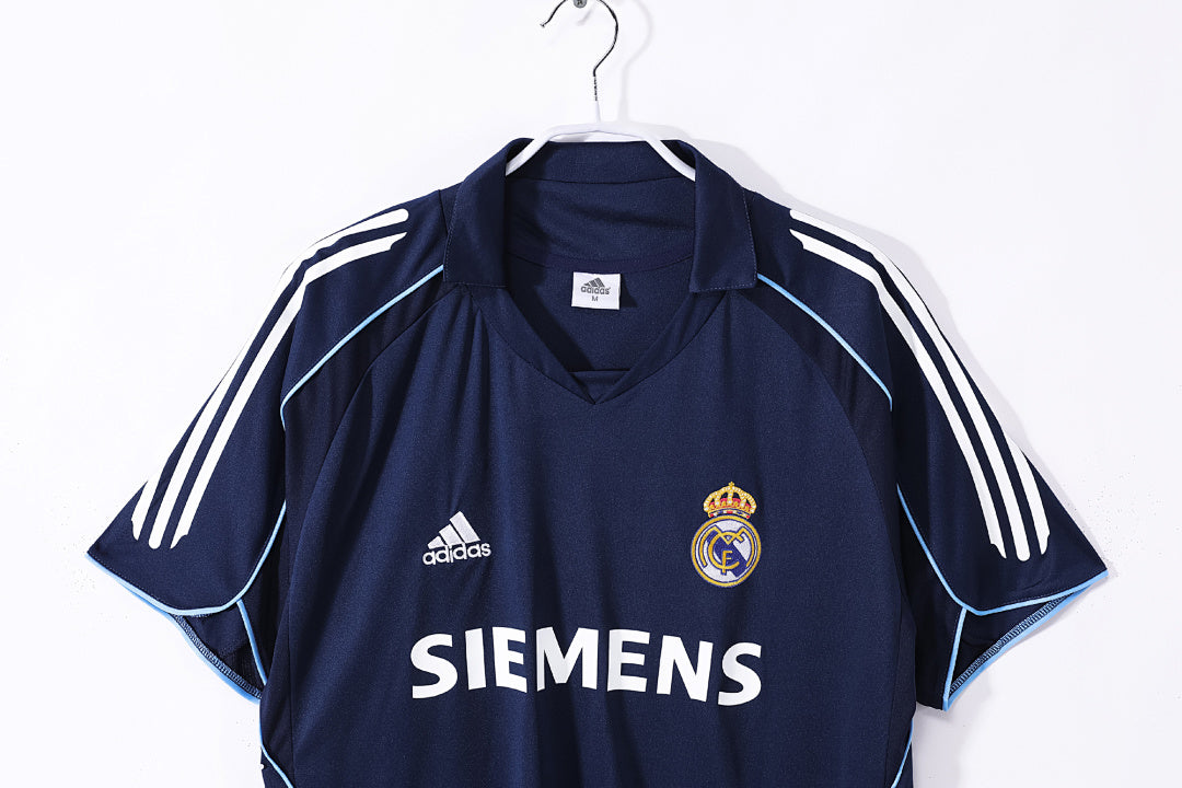 05/06 Real Madrid Away Retro Jersey