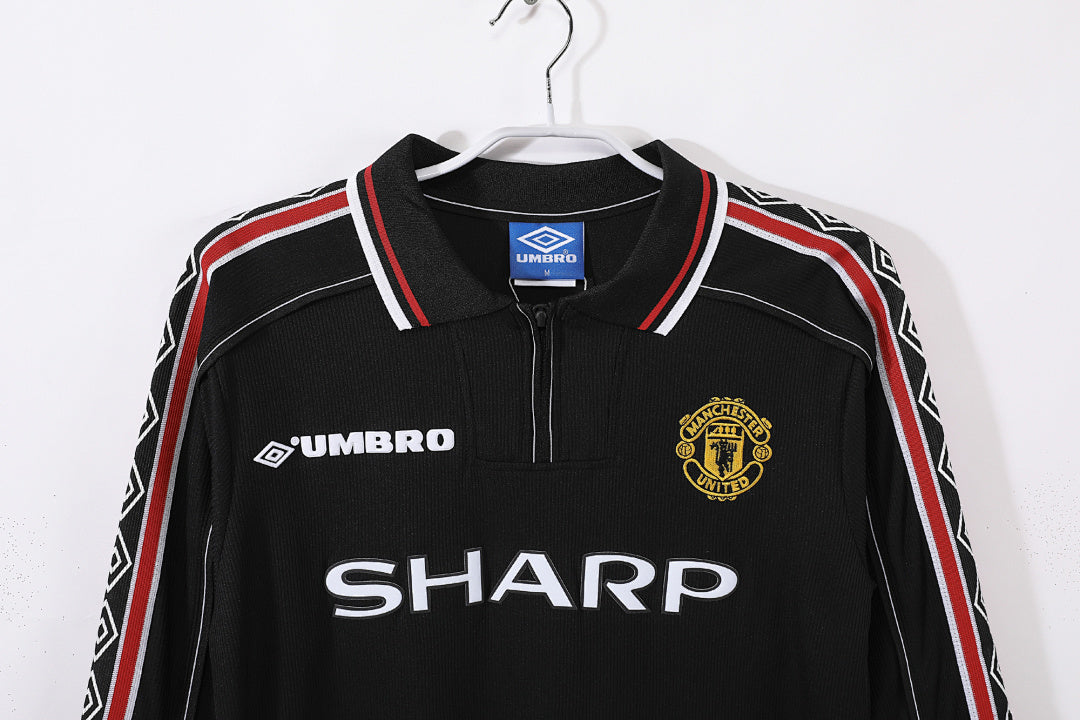 98/99 Manchester United Black Long Sleeve Away Retro Jersey