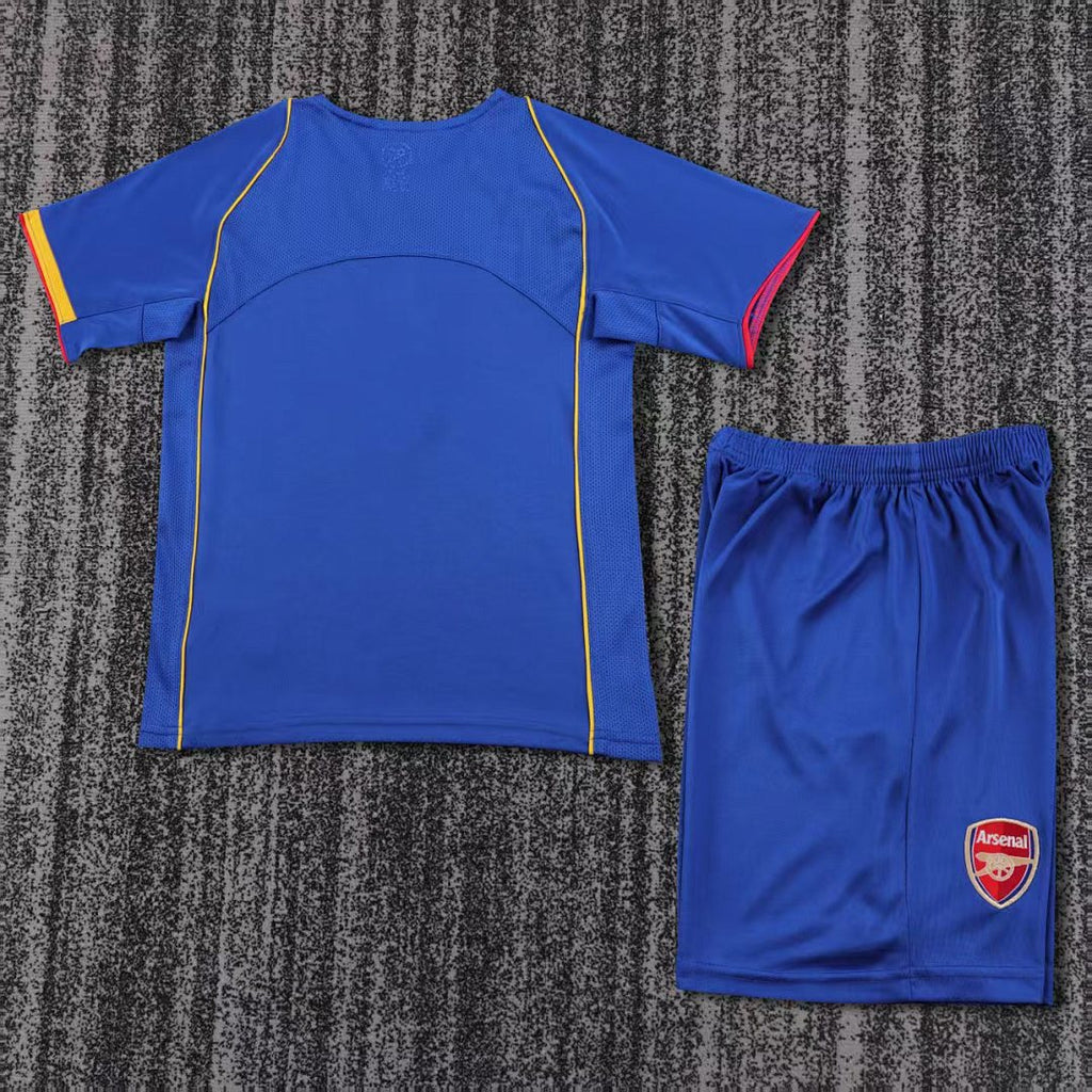 04/05 Arsenal Away Retro Kids Jersey