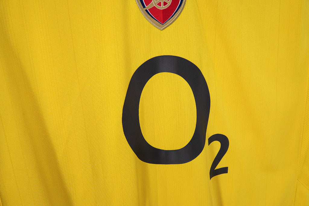 05/06 Arsenal Away Retro Jersey