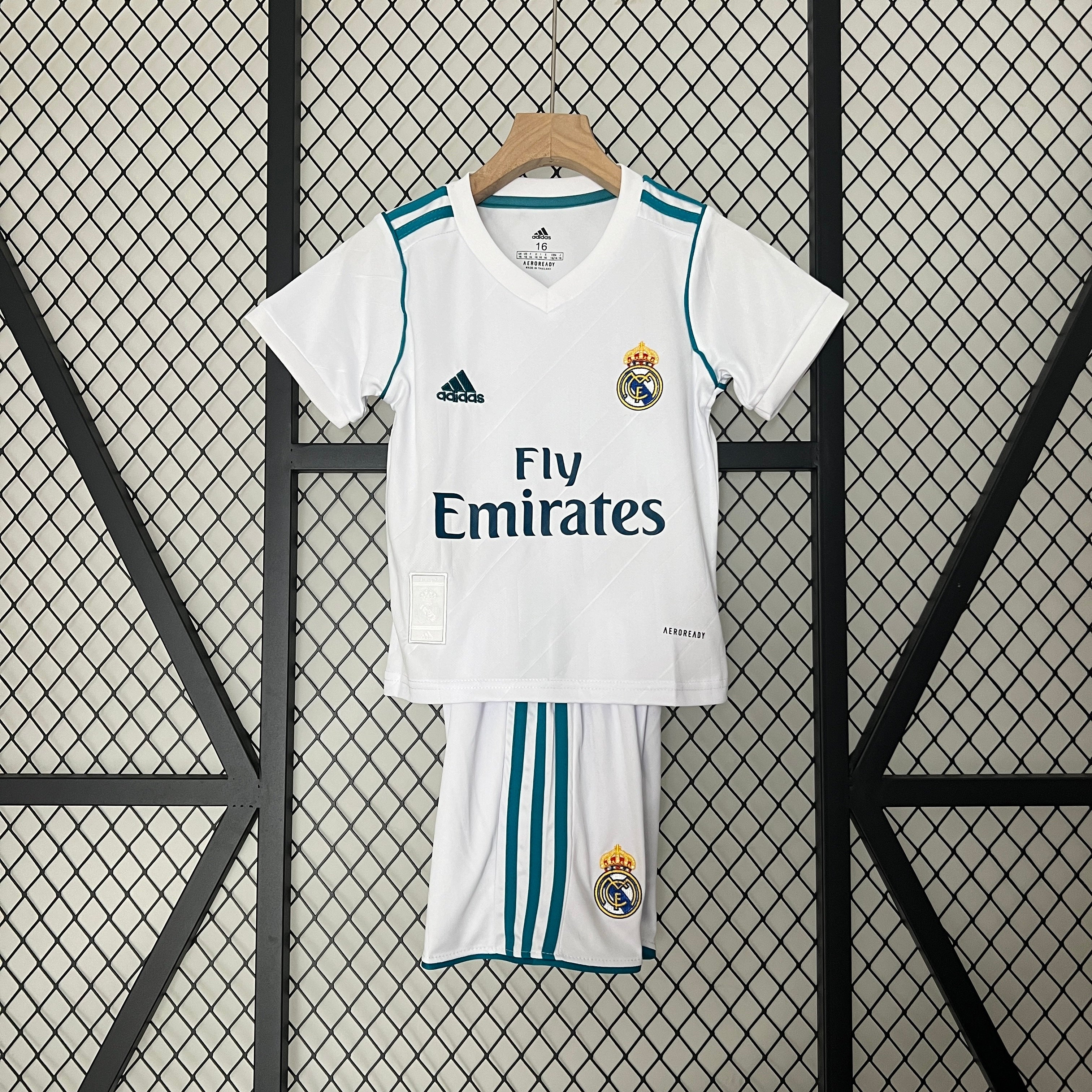 17/18 Real Madrid Home Retro Kids Jersey