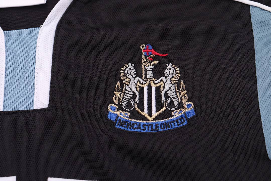 00/01 Newcastle Away Retro Kids Jersey