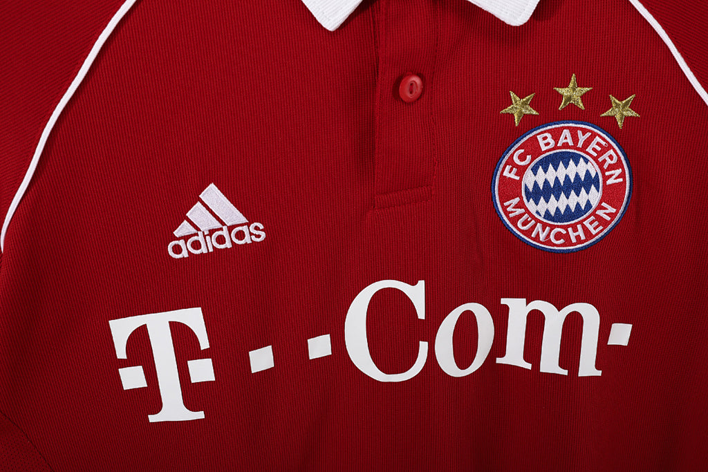 06/07 Bayern Home Retro Jersey