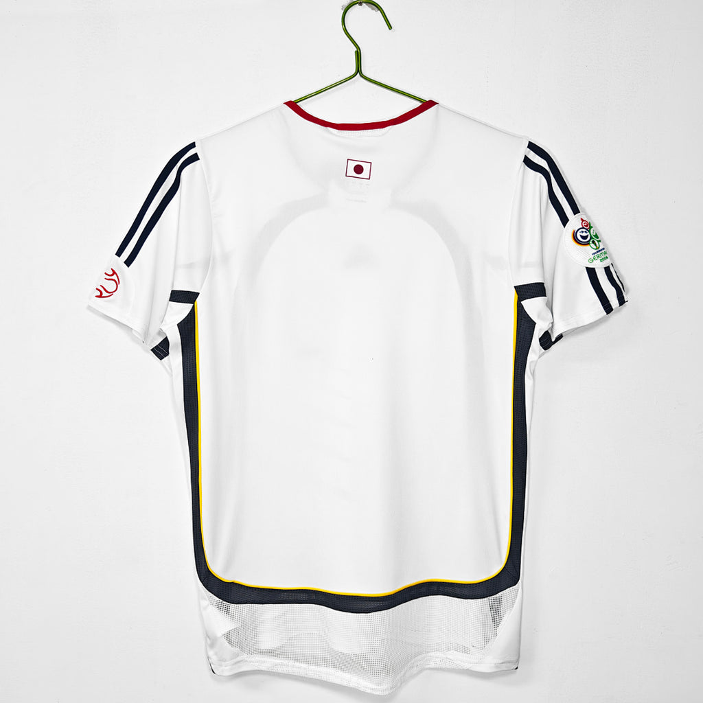 06/07 Japan Away Retro Jersey