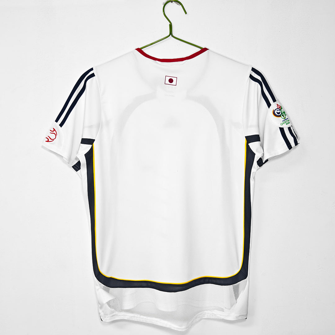 06/07 Japan Away Retro Jersey