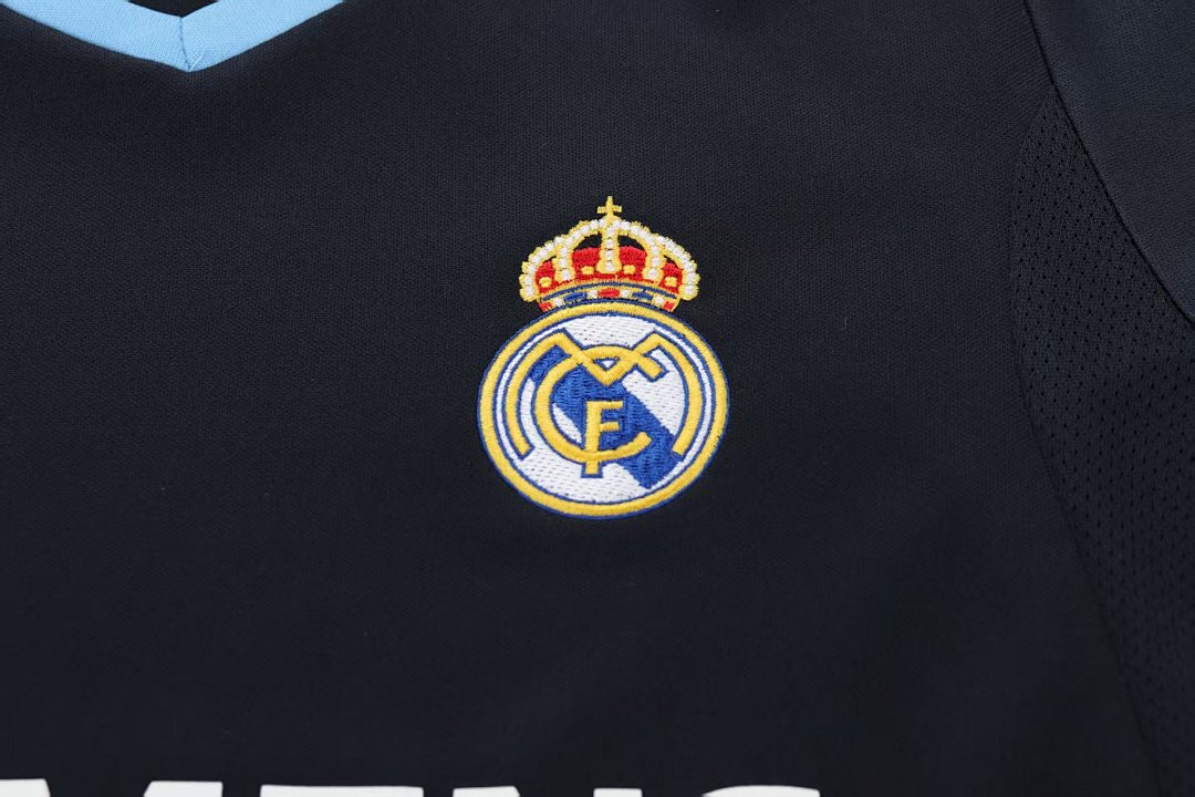 03/04 Real Madrid Away Retro Kids Jersey
