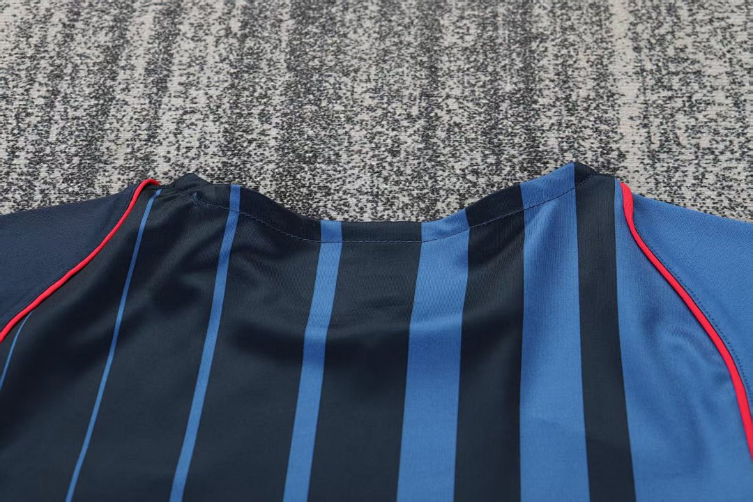 04/05 Barcelona Away Retro Kids Jersey