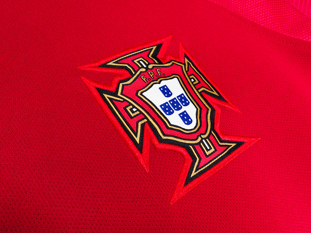 2018 Portugal Home Retro Jersey