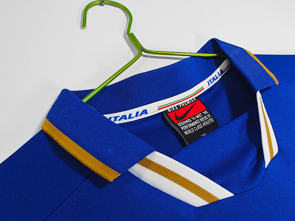 1996 Italy Home Retro Jersey