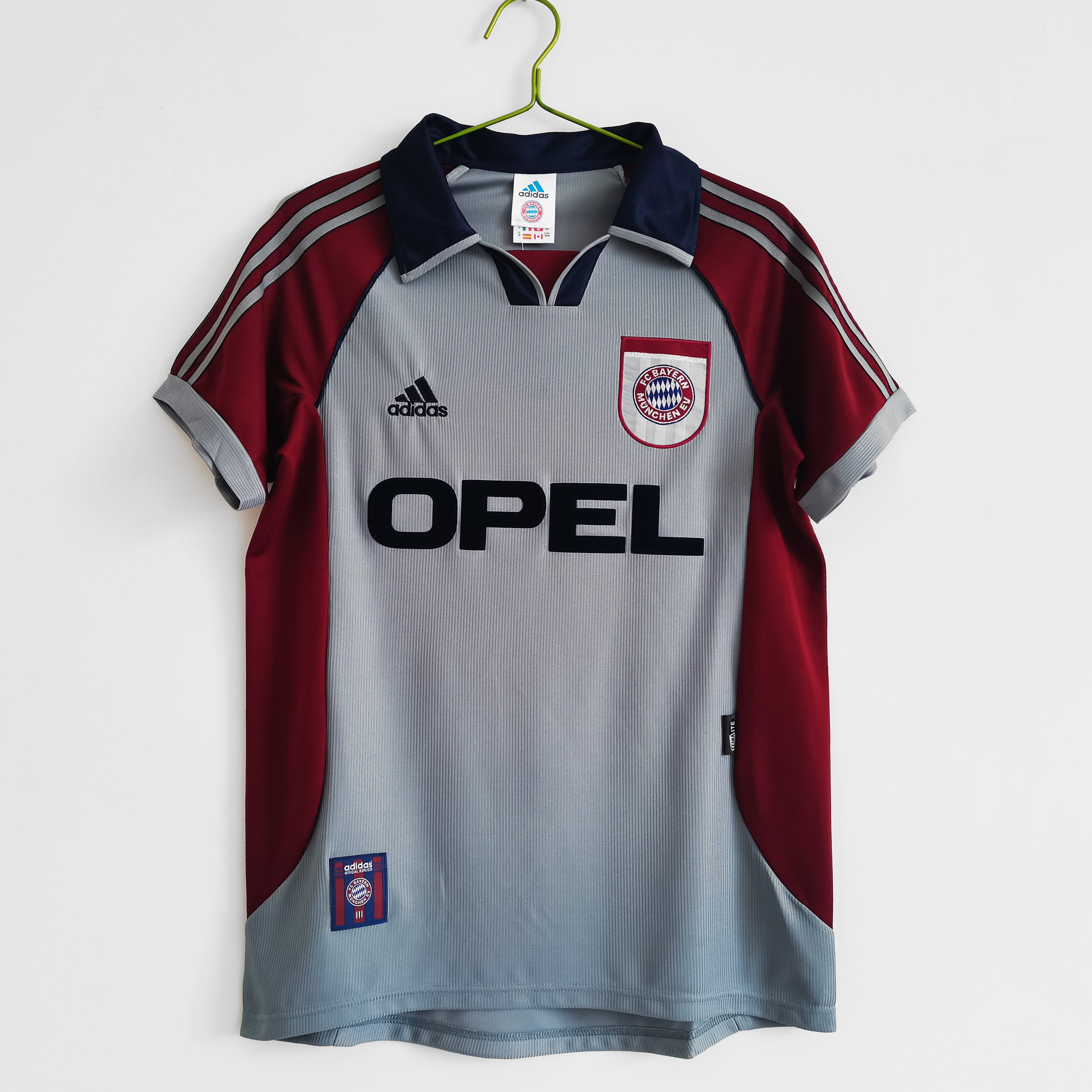 98/99 Bayern Away Retro Jersey