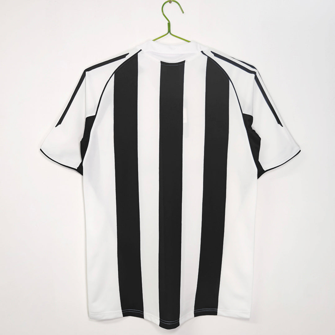 05/06 Newcastle Home Retro Jersey
