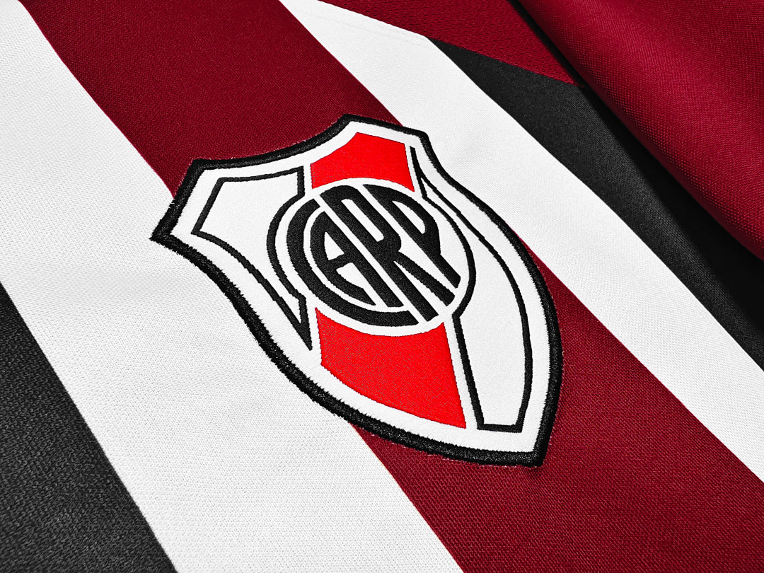 05/06 River Plate Away Retro Jersey