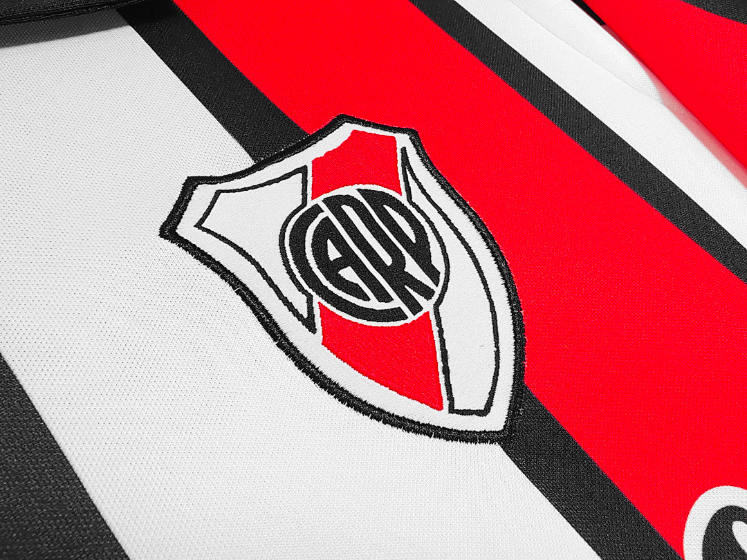 99/00 River Plate Away Retro Jersey