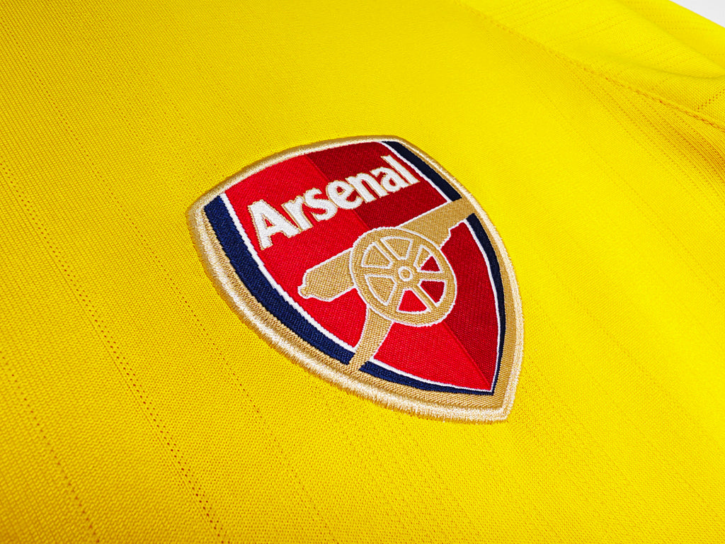 03/04 Arsenal Away Retro Jersey