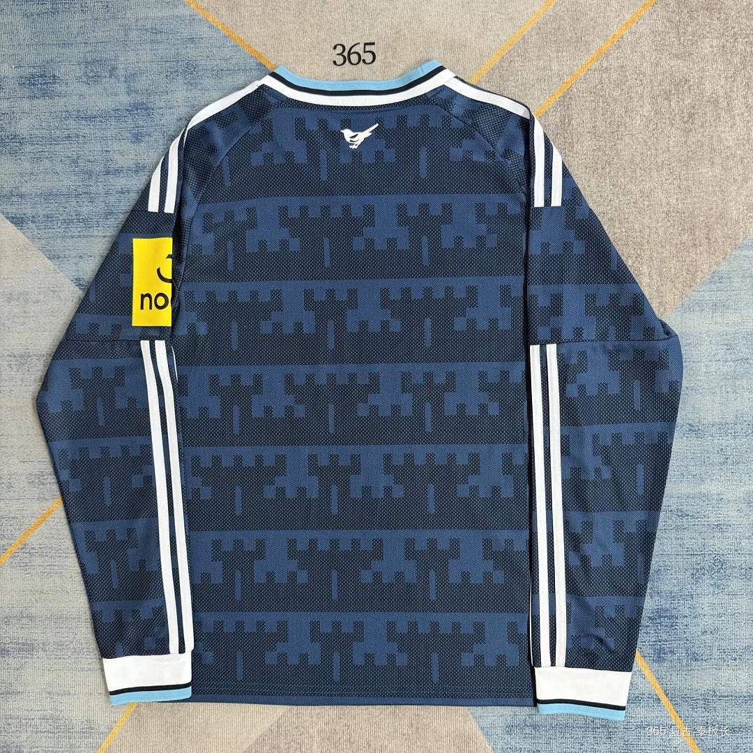 26/27 Newcastle Long Sleeve Away Jersey