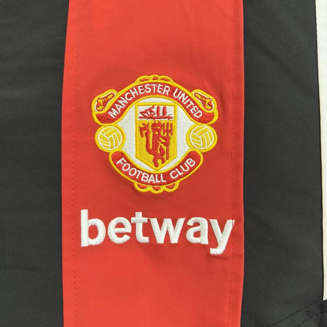 26/27 Manchester United Black & Red Windbreaker