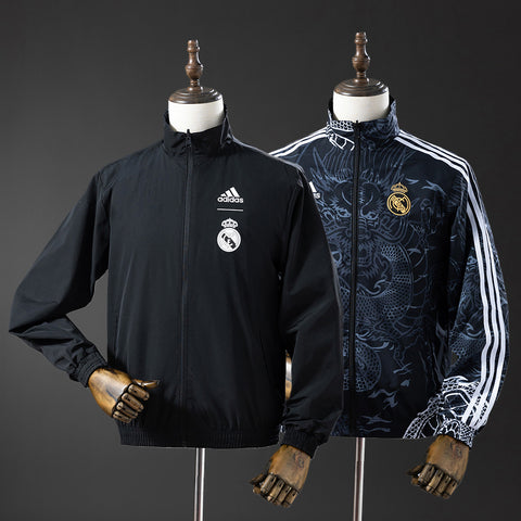Windbreakers & trench coats