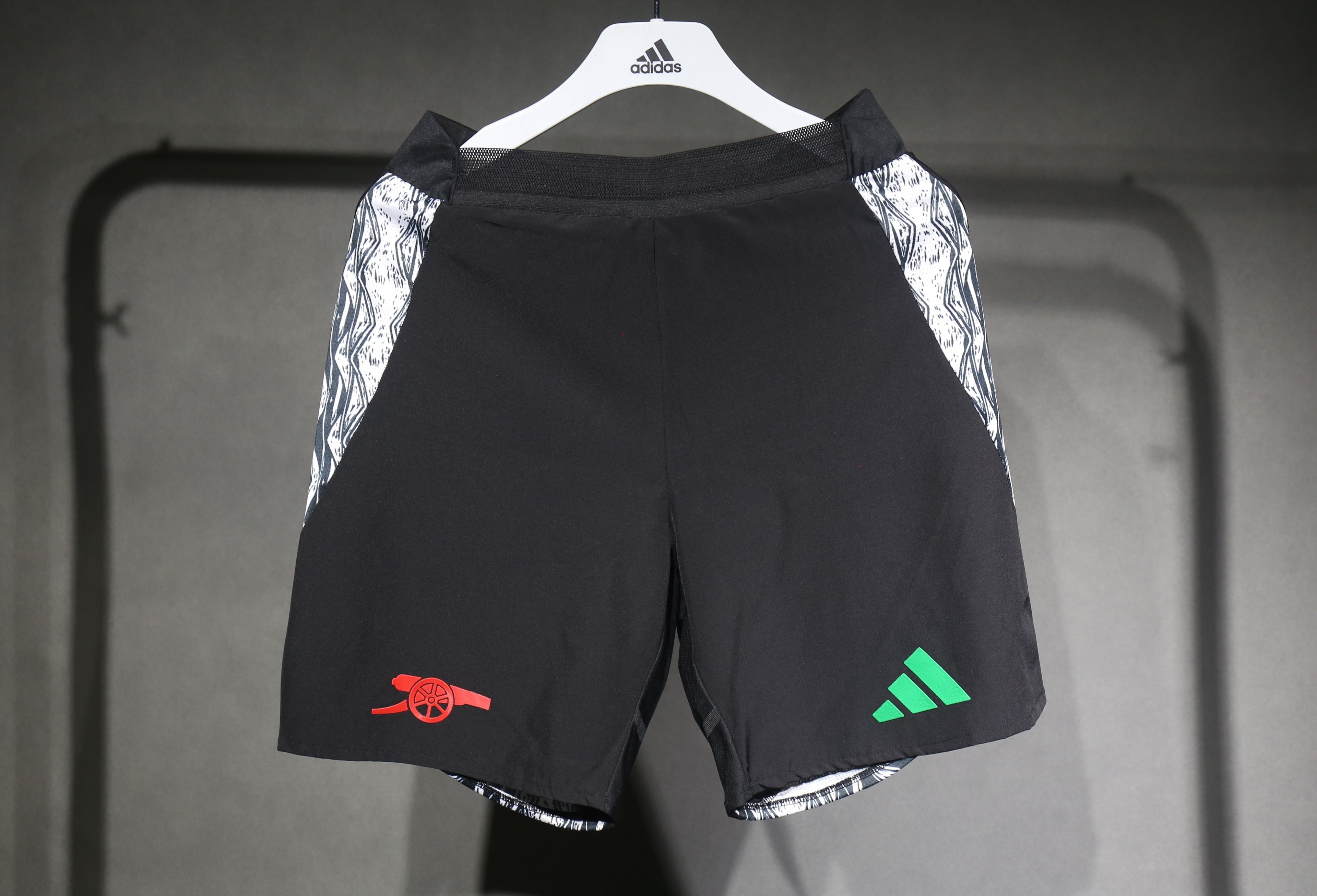 24/25 Arsenal Away Shorts