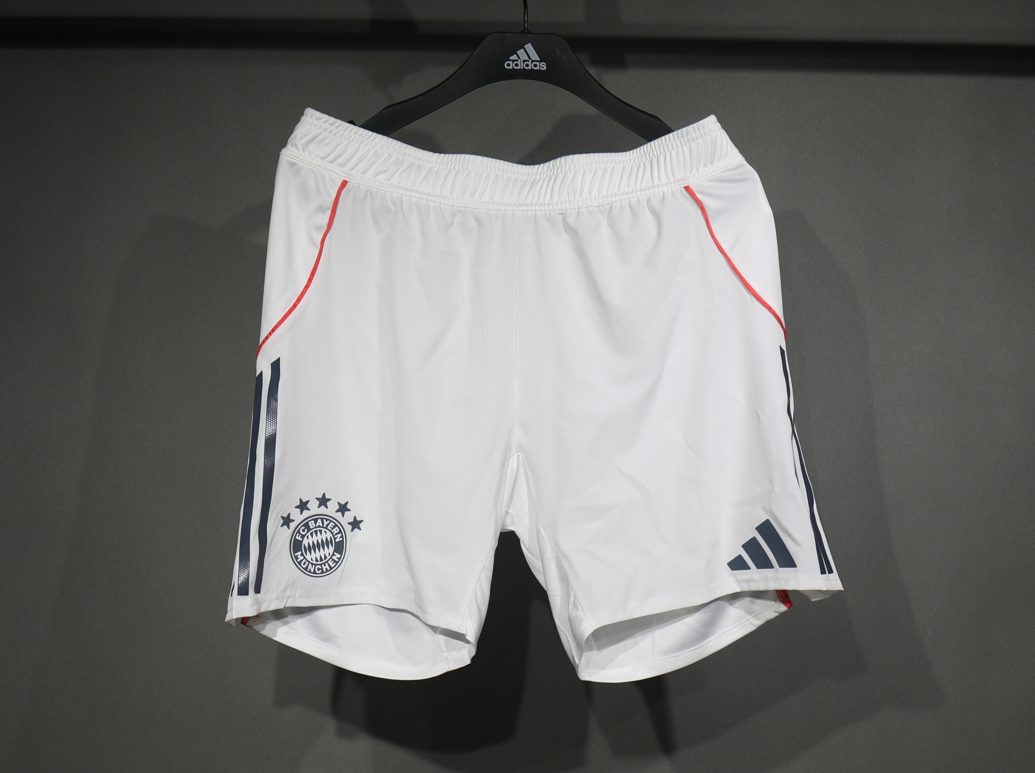25/26 Bayern Away Shorts