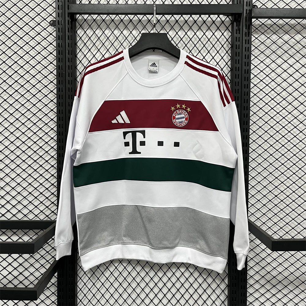 25/26 Bayern Sweater