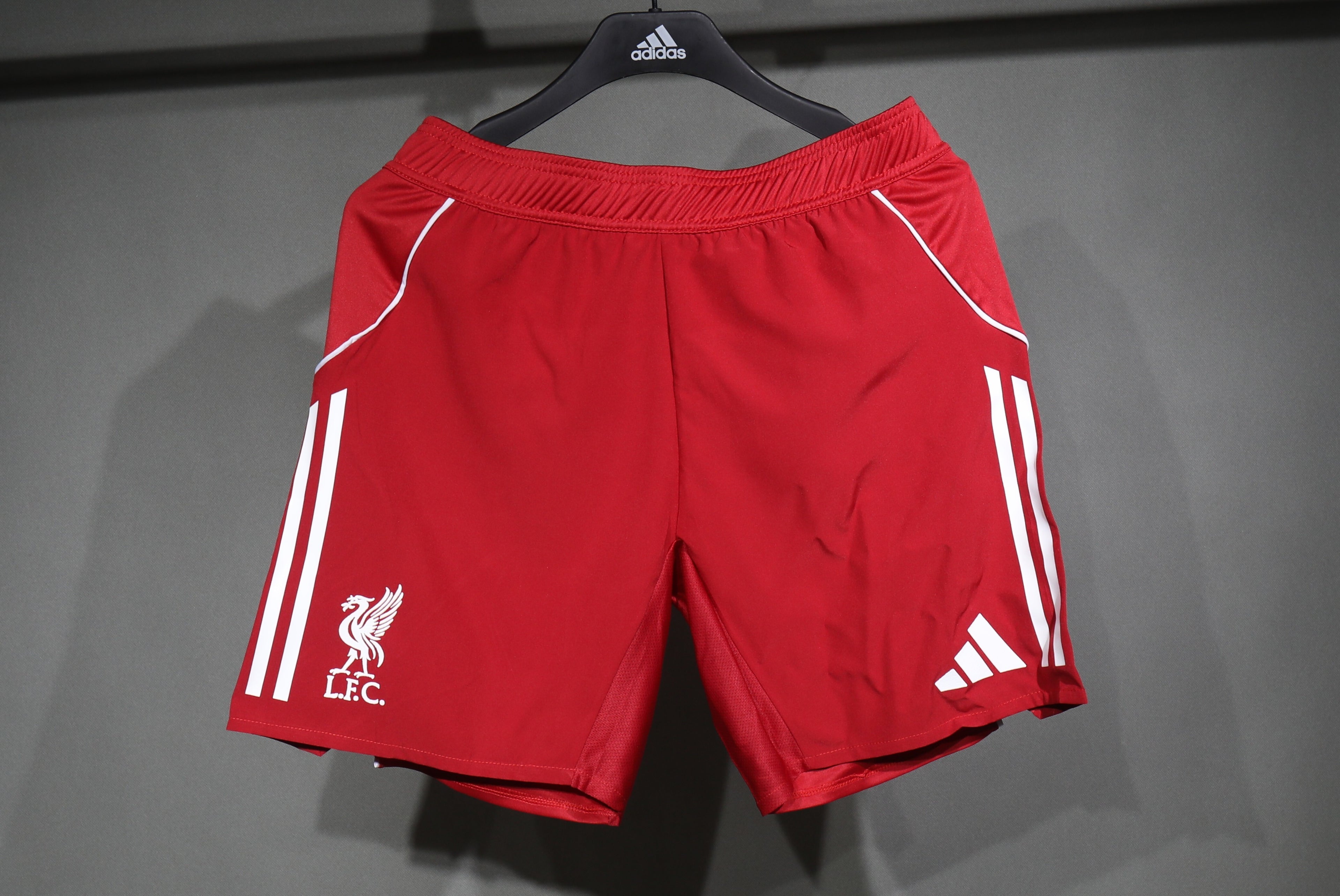 25/26 Liverpool Home Shorts